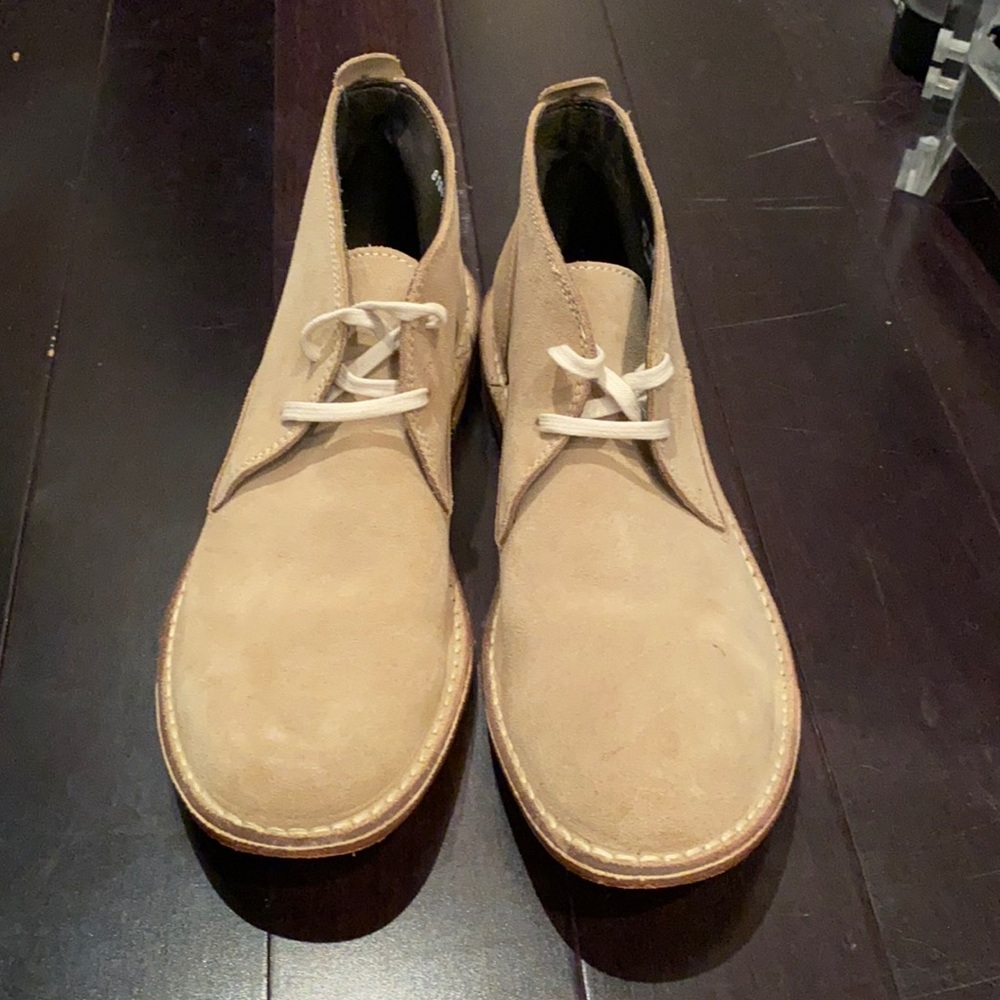 Barney’s CO OP Vero Cuoio Tan Suede Lace Up Boot